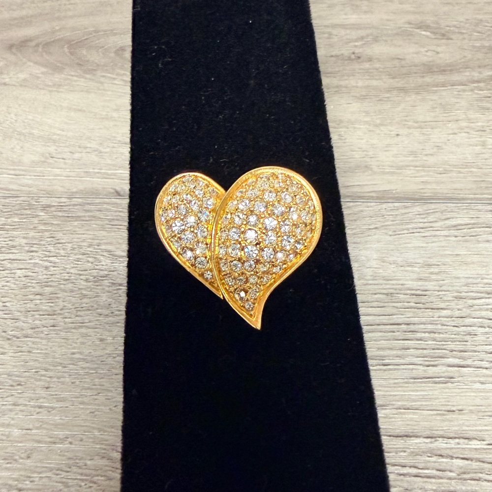 Swarovski Gold Tone Heart-Shaped Women's‎ Brooch